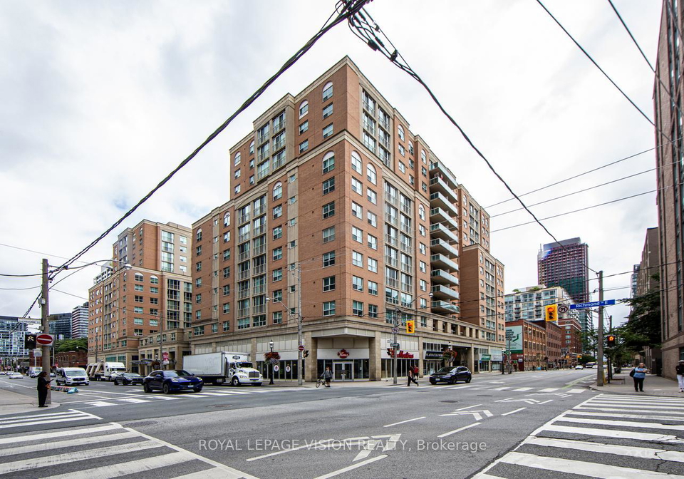 313-richmond-street-e-toronto-ontario-c12358084