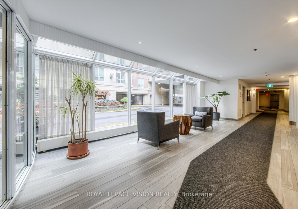 313-richmond-street-e-toronto-ontario-c12358084