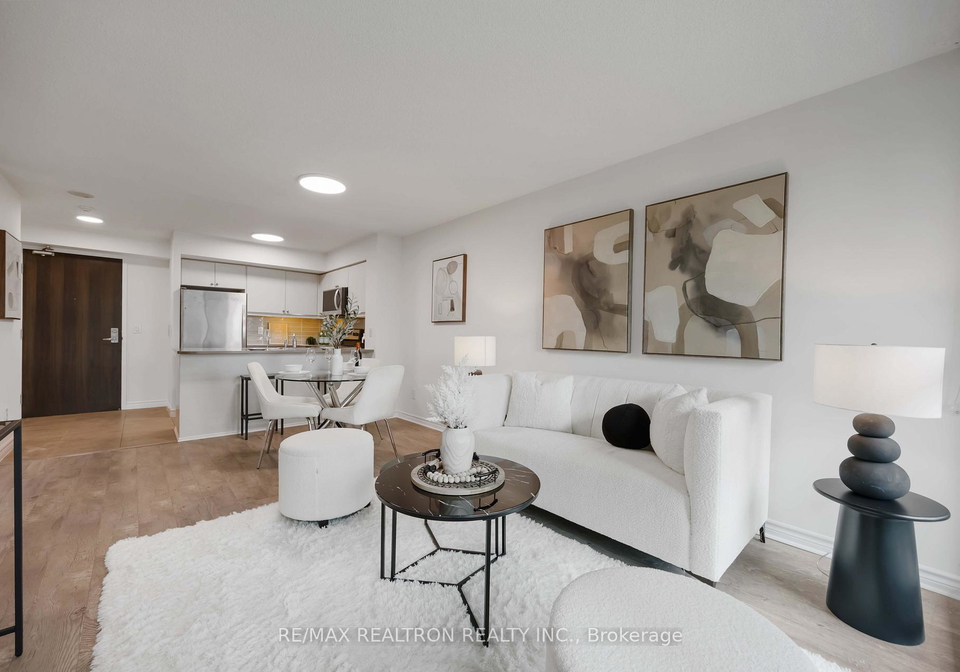 25-lower-simcoe-street-toronto-ontario-c12358220
