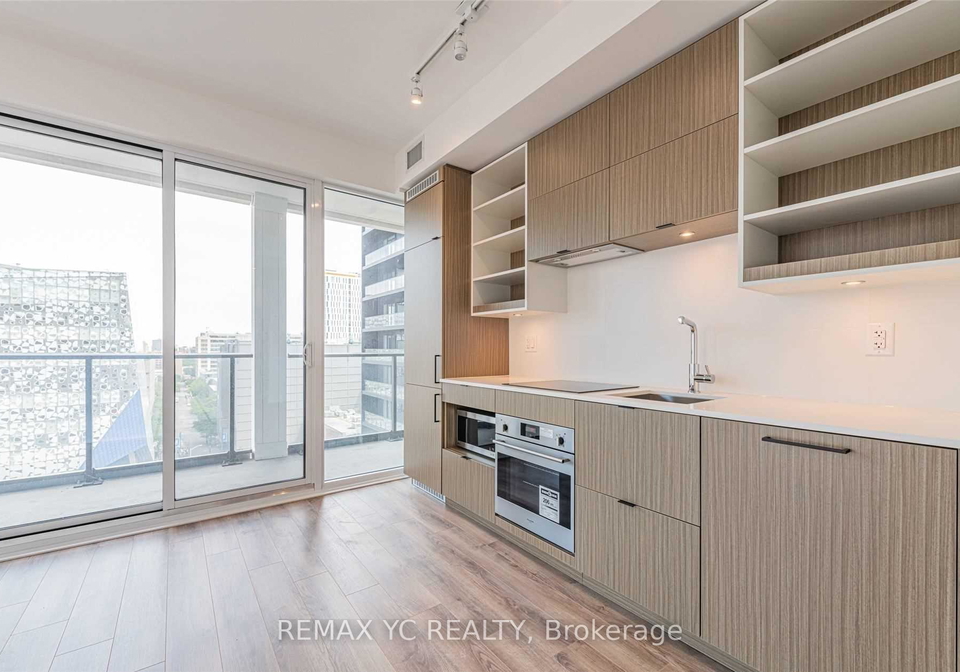 20-edward-street-toronto-ontario-c12358229