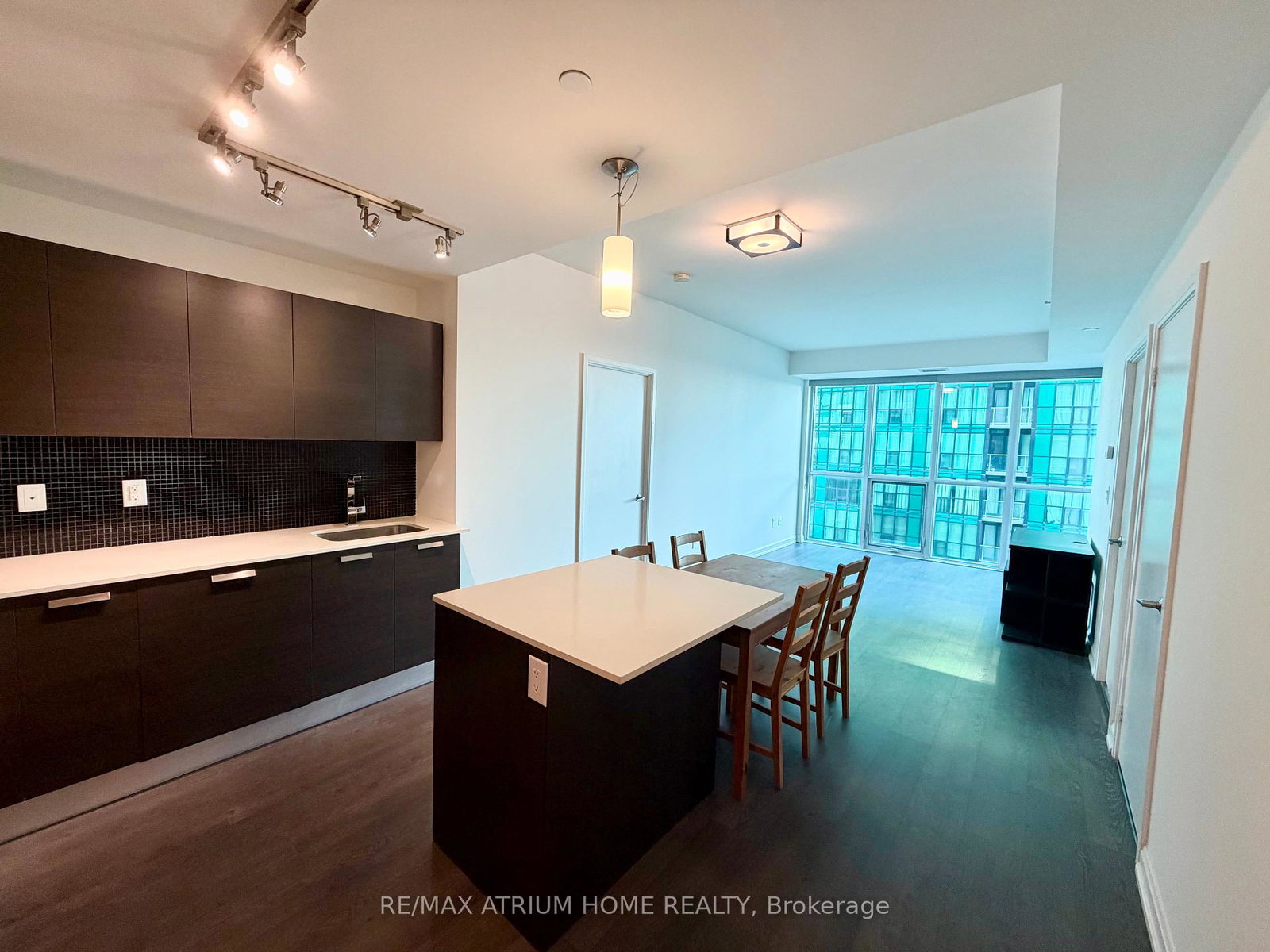 9-bogert-avenue-toronto-ontario-c12358463