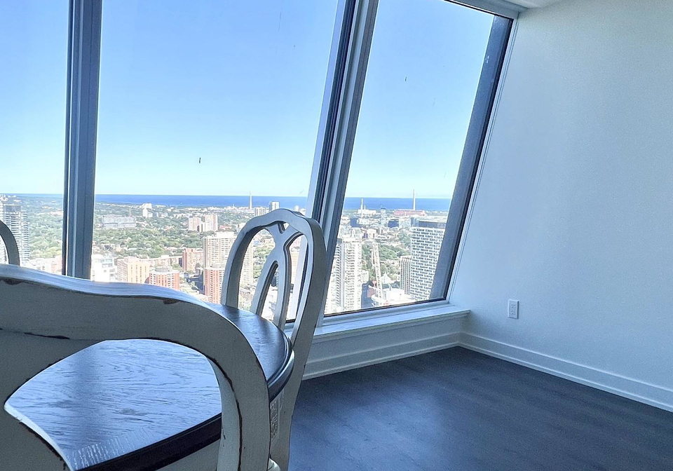 8-wellesley-street-w-toronto-ontario-c12358512