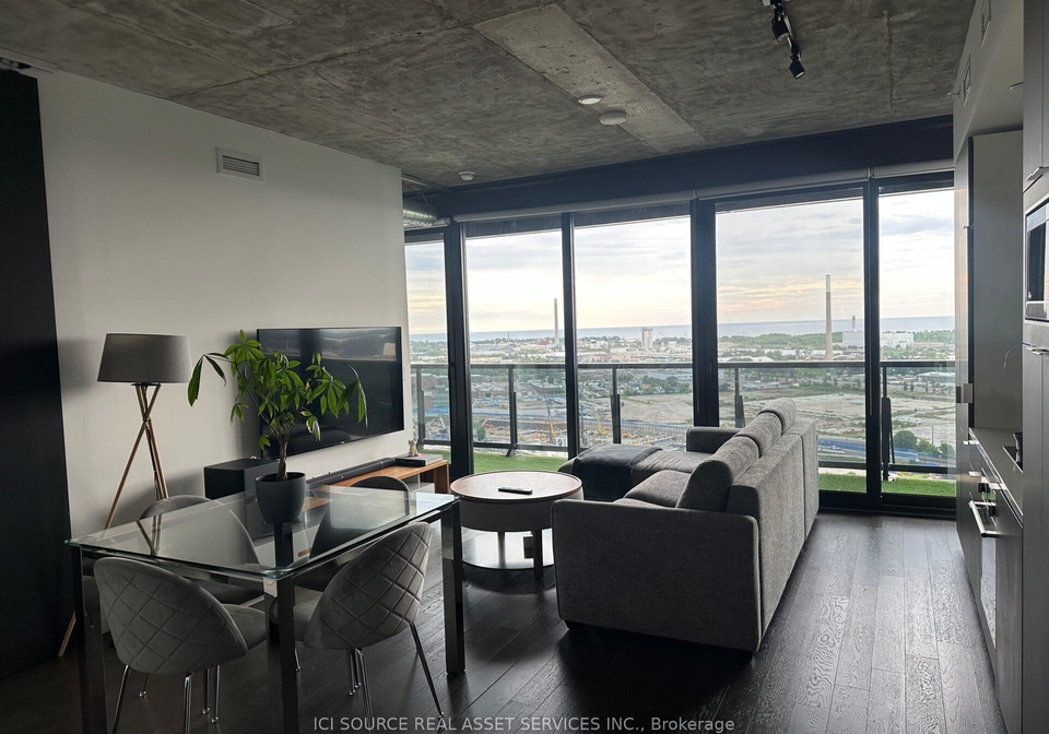 170-bayview-avenue-toronto-ontario-c12358554