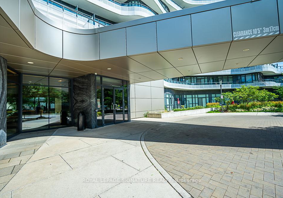 99-the-donway-w-north-york-ontario-c12358679