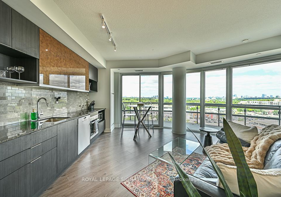 99-the-donway-w-north-york-ontario-c12358679