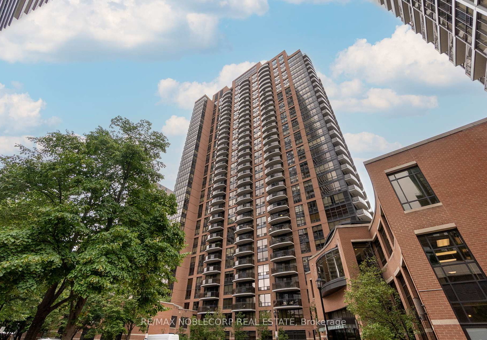 33-sheppard-avenue-e-north-york-ontario-c12358693