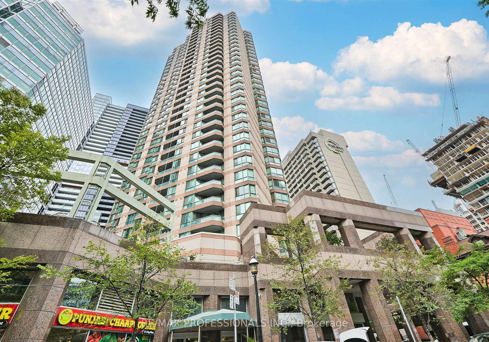 38-elm-street-toronto-ontario-c12358740