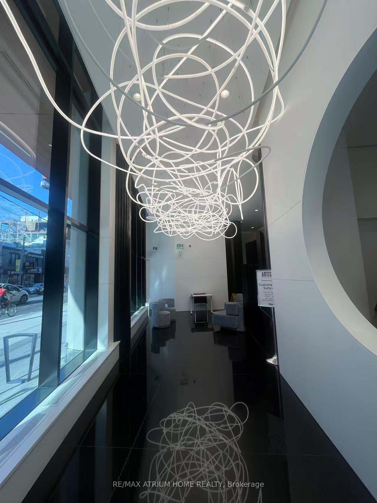 280-dundas-street-w-toronto-ontario-c12358768