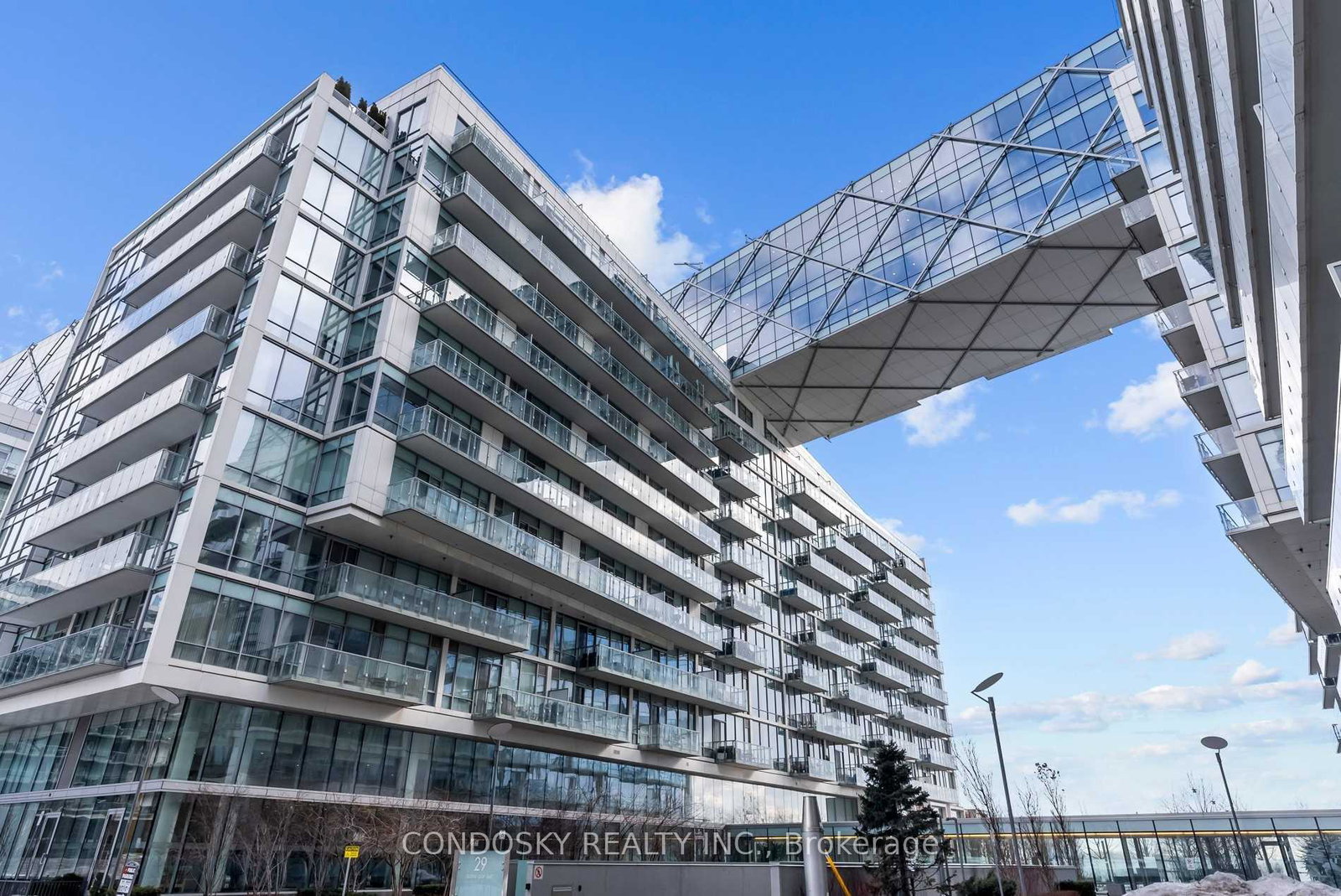 29-queens-quay-e-toronto-ontario-c12358795