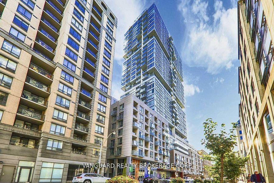 199-richmond-street-w-toronto-ontario-c12359067