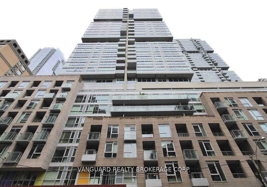 199-richmond-street-w-toronto-ontario-c12359067