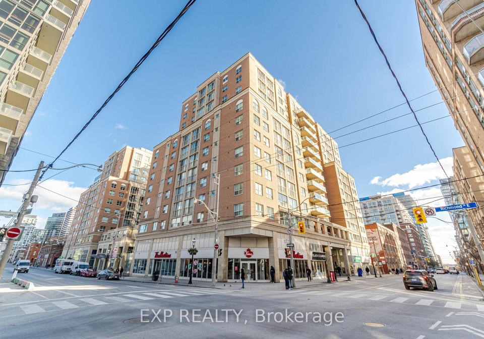 313-richmond-street-e-toronto-ontario-c12359093