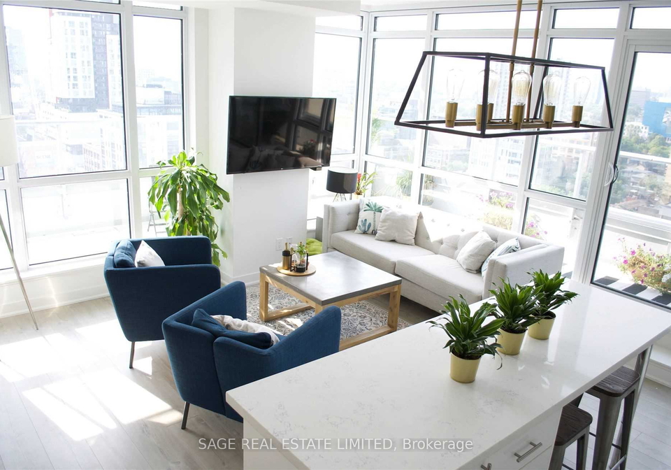 30-nelson-street-toronto-ontario-c12359212