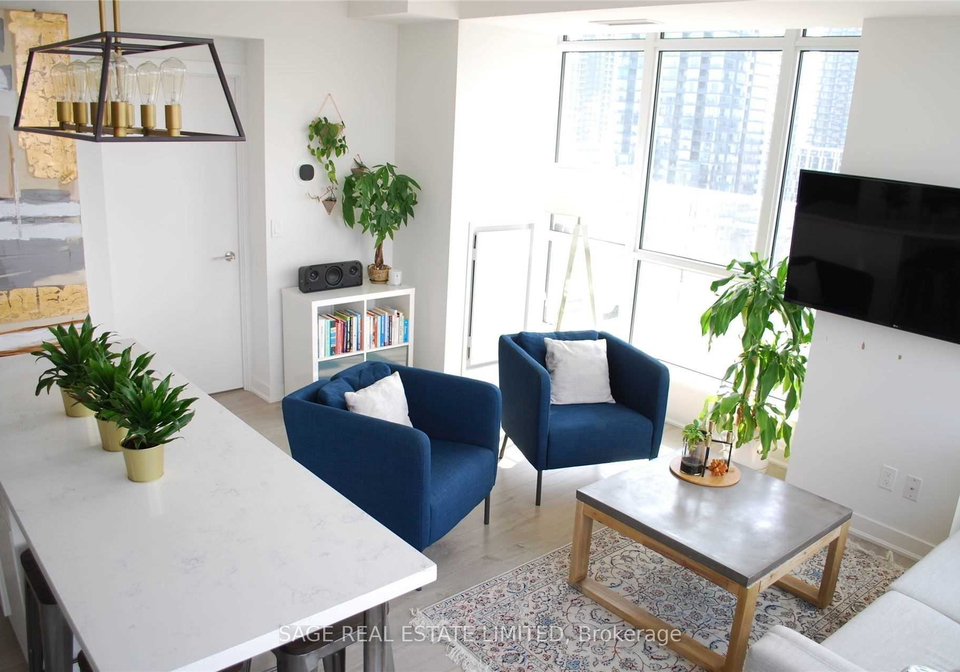 30-nelson-street-toronto-ontario-c12359212