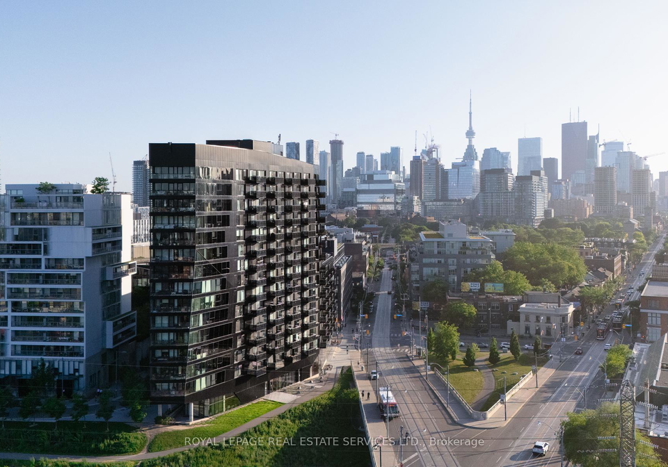 51-trolley-crescent-toronto-ontario-c12359335