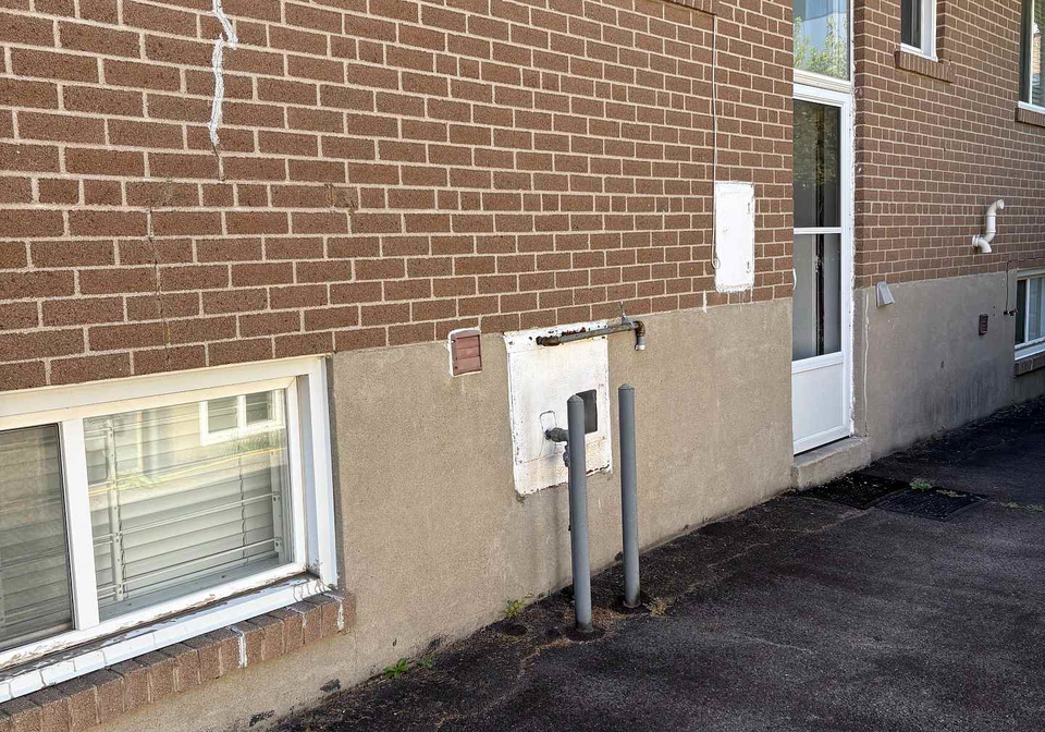 40-caracas-road-north-york-ontario-c12359539