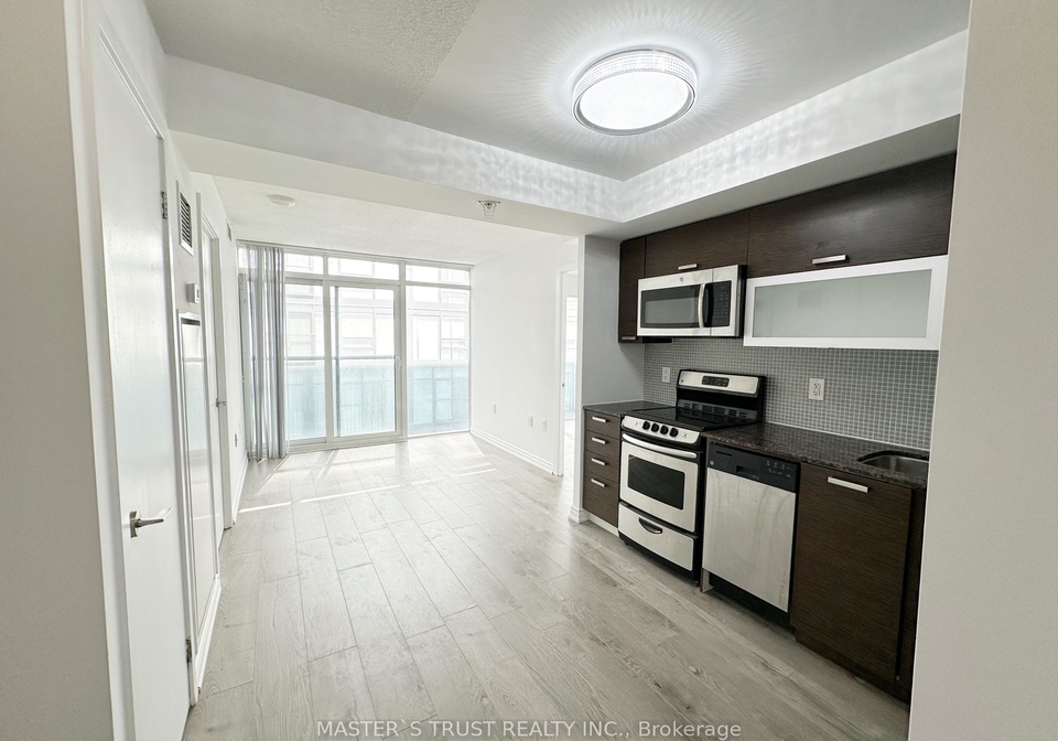 36-lisgar-street-toronto-ontario-c12359676