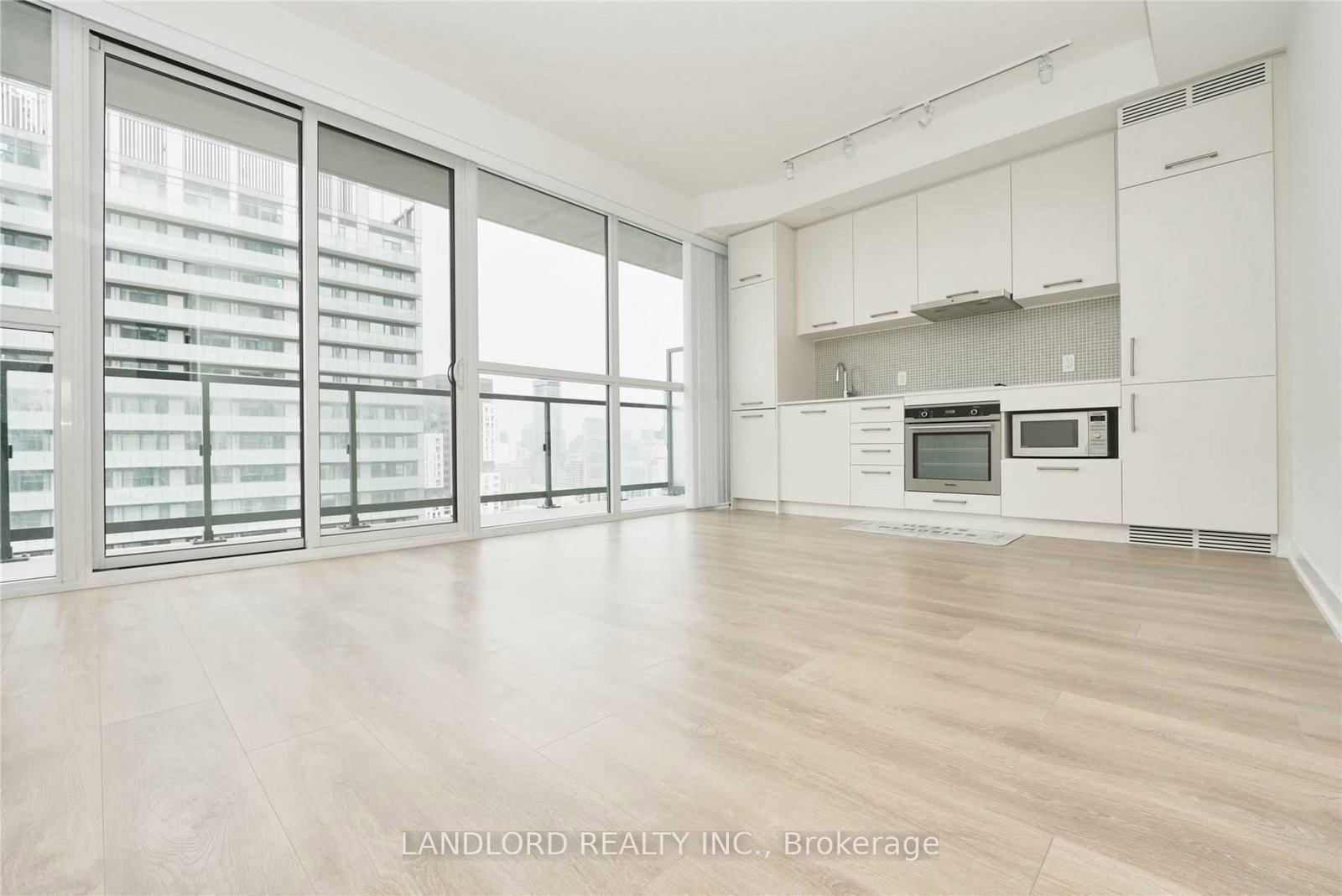 87-peter-street-toronto-ontario-c12359787