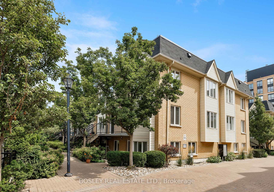 208-niagara-street-toronto-ontario-c12359887