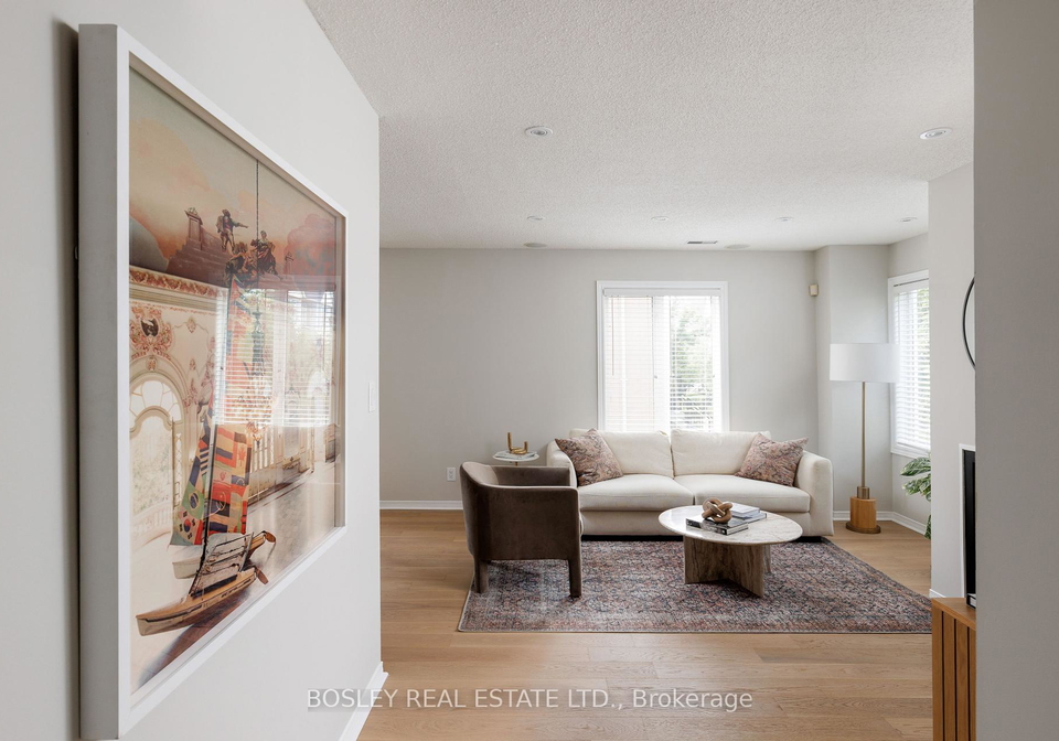 208-niagara-street-toronto-ontario-c12359887