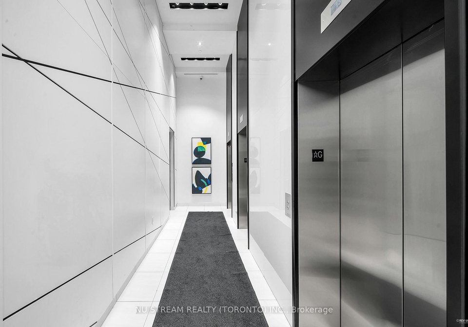 159-wellesley-street-e-toronto-ontario-c12360097
