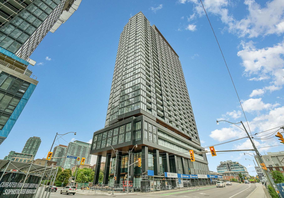 19-western-battery-road-toronto-ontario-c12360104