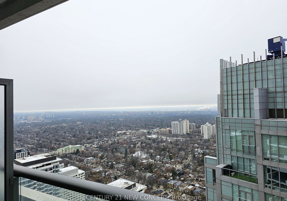 2221-yonge-street-toronto-ontario-c12360571