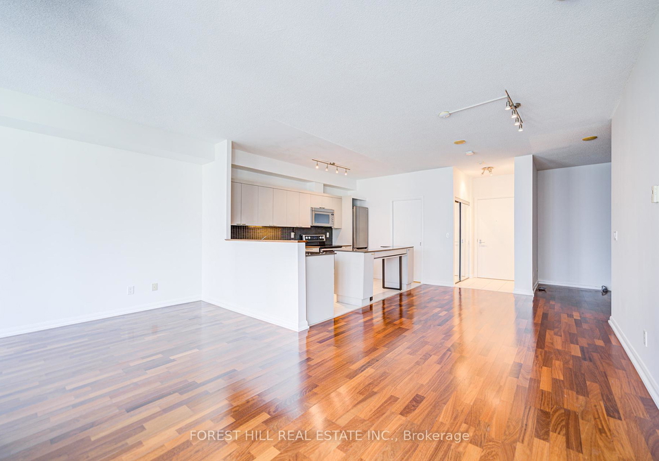 111-elizabeth-street-toronto-ontario-c12360609