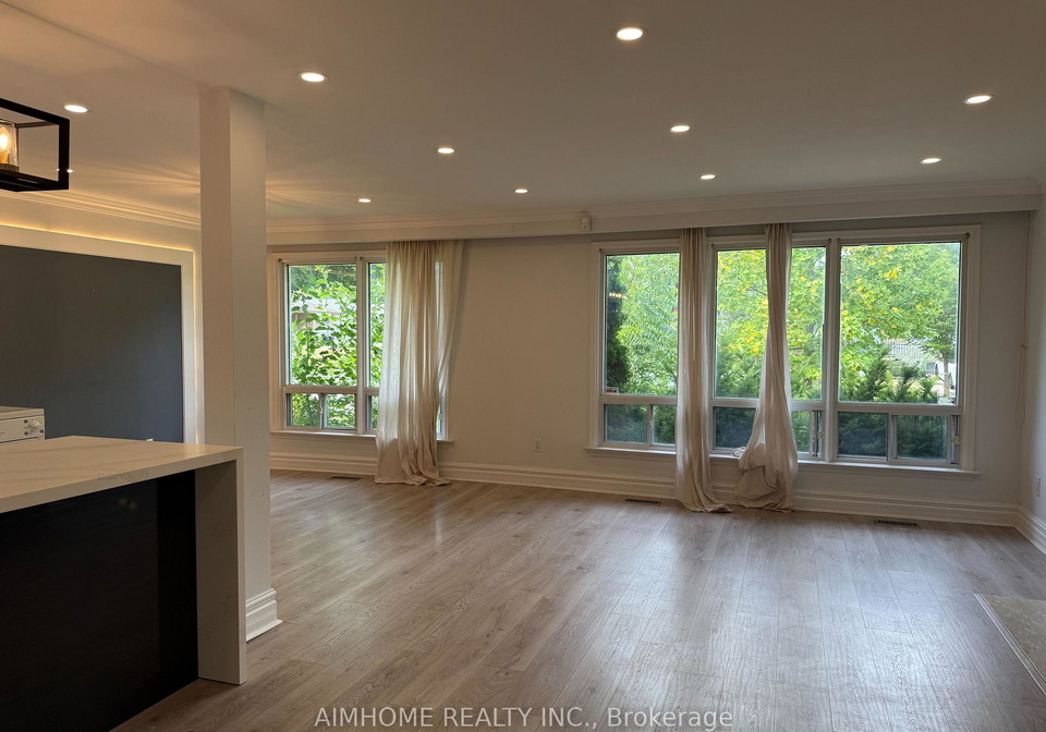 50-silverview-drive-north-york-ontario-c12360644