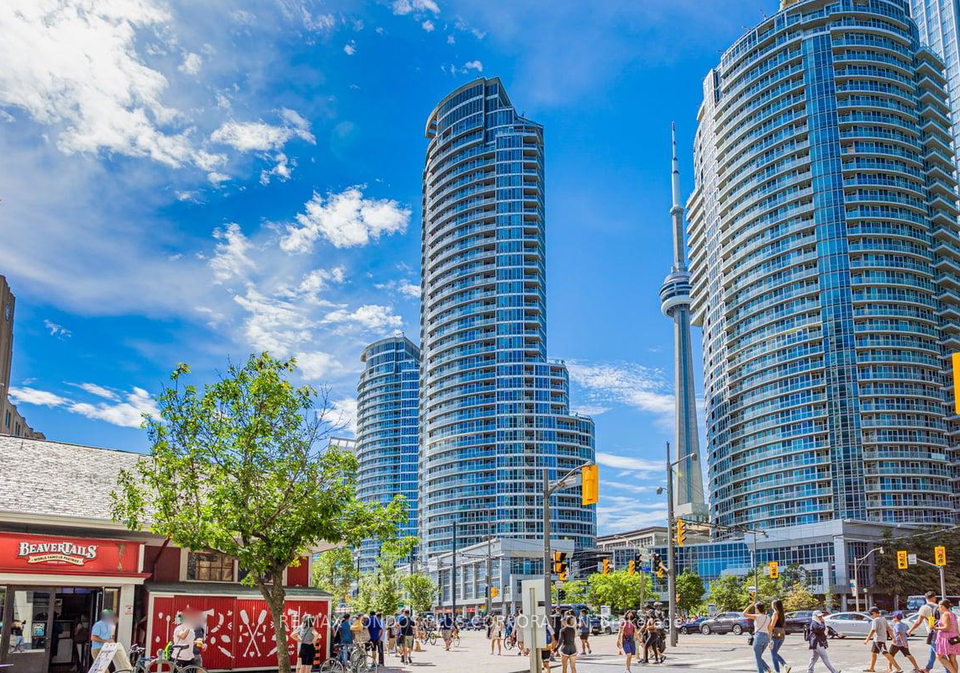 208-queens-quay-w-toronto-ontario-c12360707