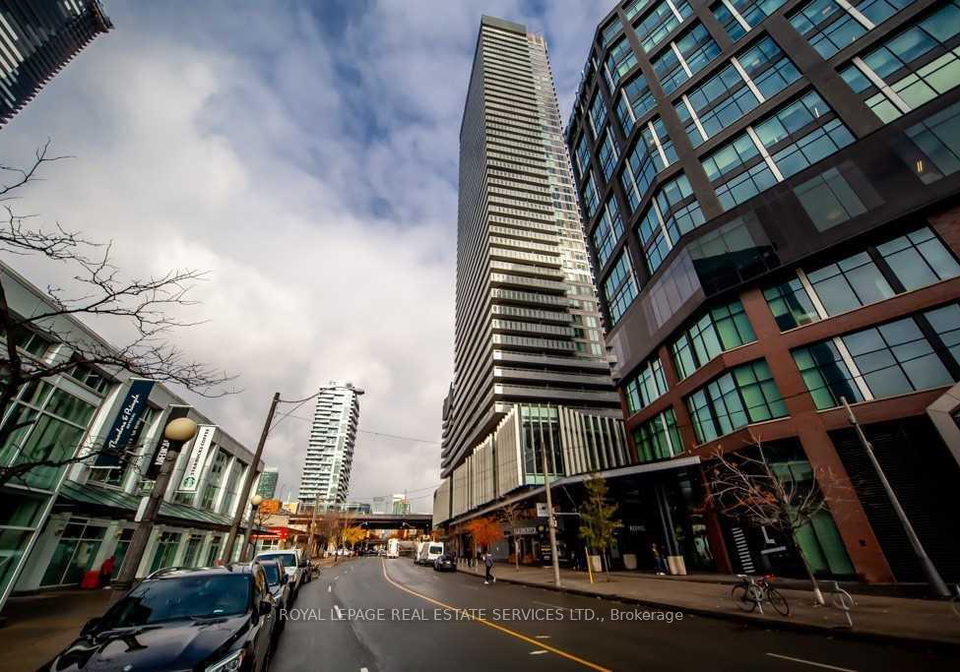15-lower-jarvis-street-toronto-ontario-c12360952