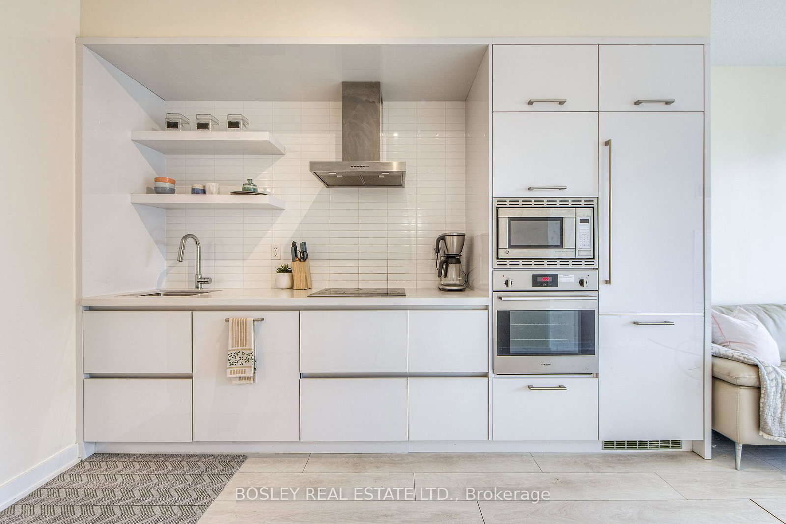 2221-yonge-street-toronto-ontario-c12360959