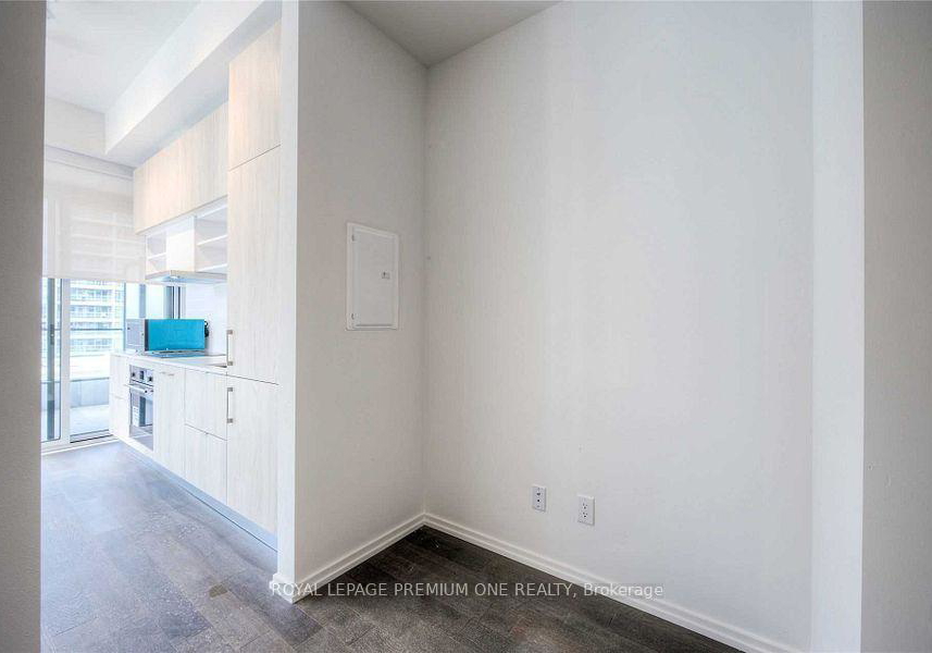 5-soudan-avenue-toronto-ontario-c12361065