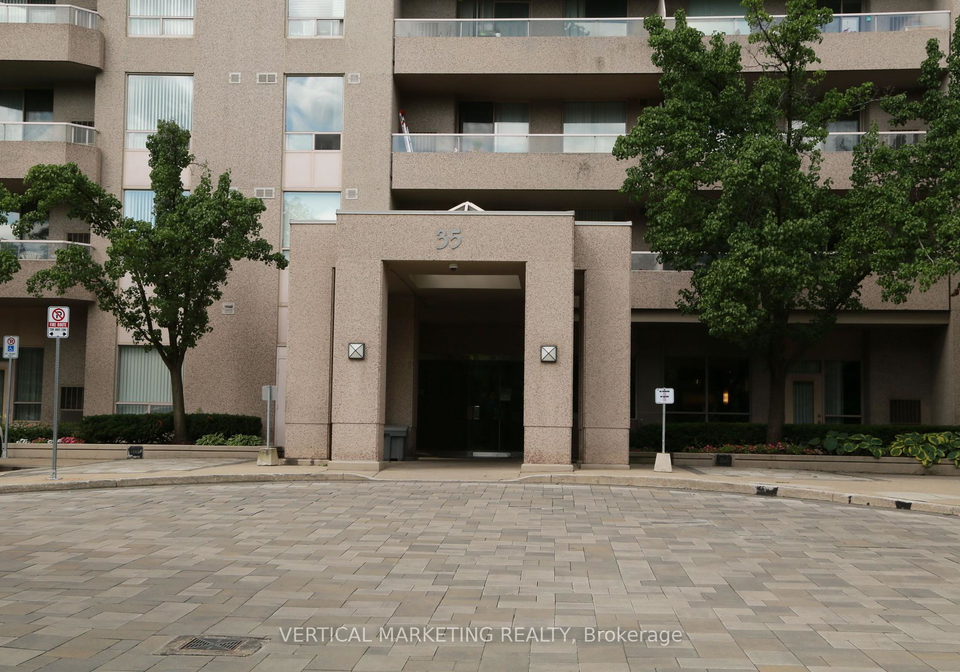 35-empress-avenue-north-york-ontario-c12361088