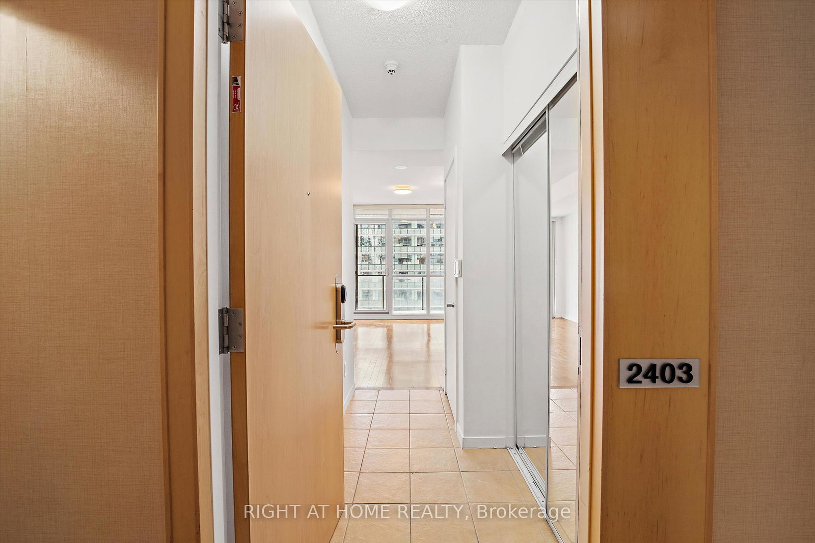 65-bremner-boulevard-toronto-ontario-c12361157
