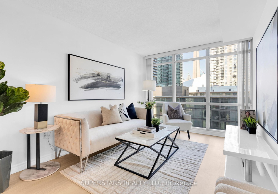 15-fort-york-boulevard-toronto-ontario-c12361209