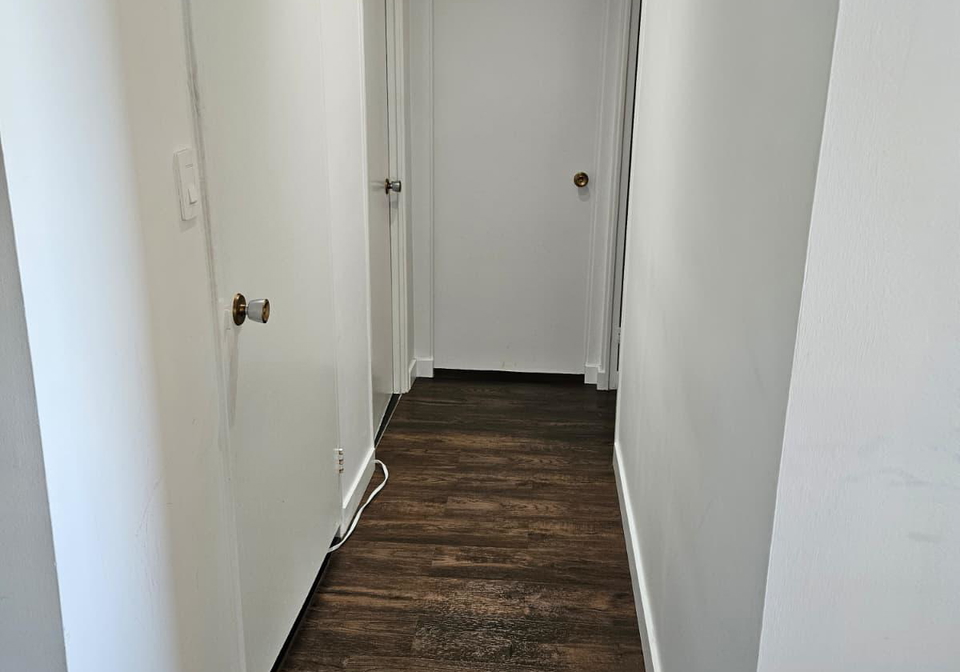 5-vicora-linkway-east-york-ontario-c12361256
