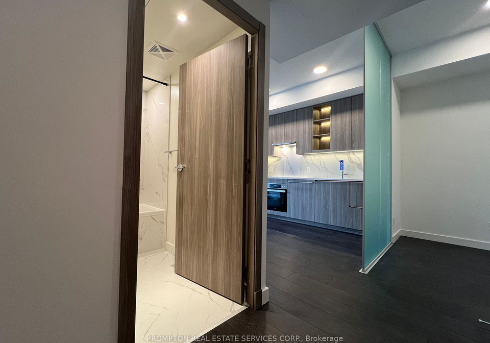 27-mcmahon-drive-north-york-ontario-c12361333