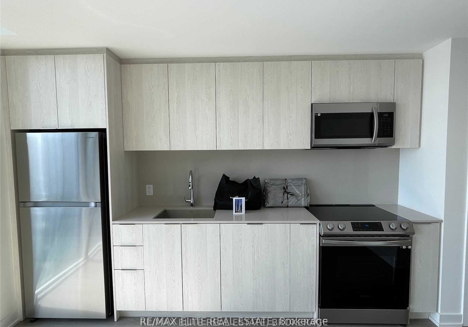 357-king-street-w-toronto-ontario-c12361354