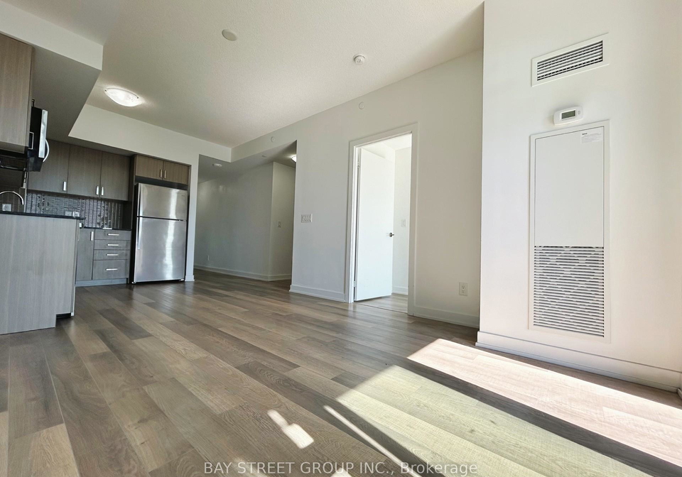 1603-eglinton-avenue-w-toronto-ontario-c12361384