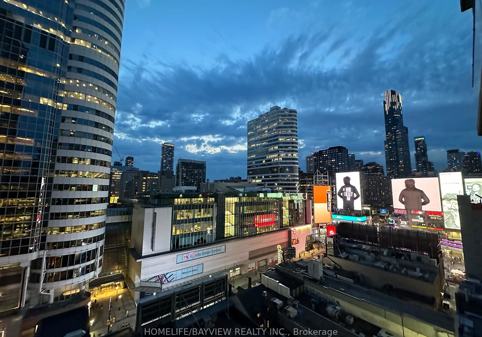 220-victoria-street-toronto-ontario-c12361402