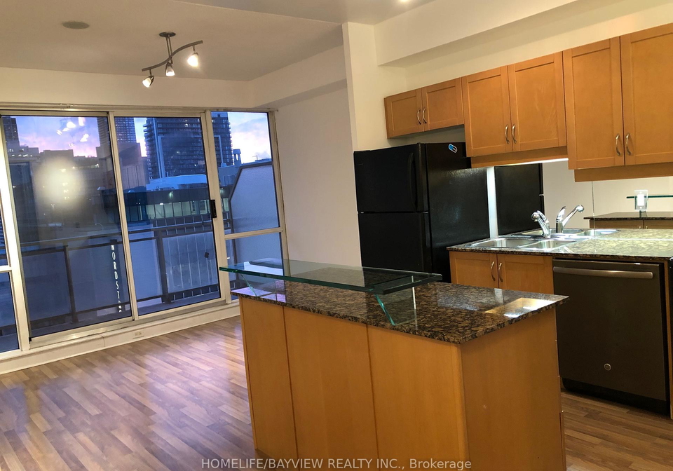 220-victoria-street-toronto-ontario-c12361402