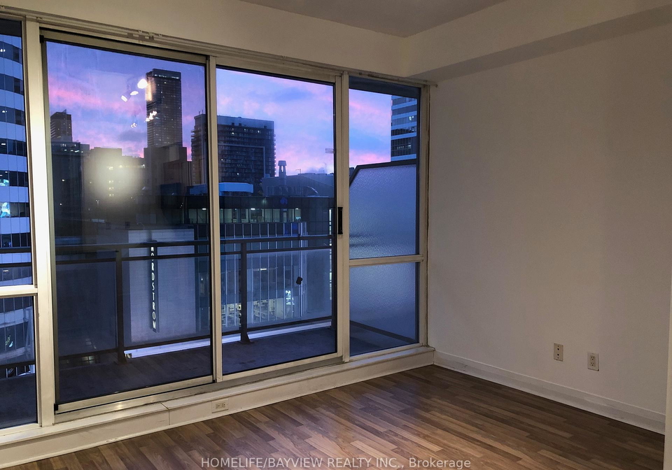 220-victoria-street-toronto-ontario-c12361402
