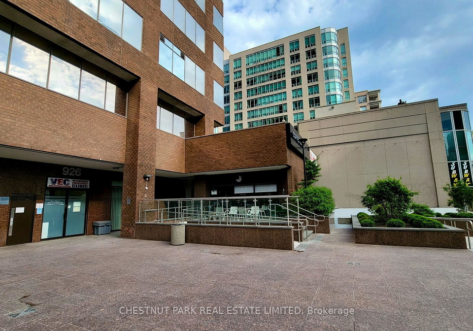914-yonge-street-toronto-ontario-c12361406
