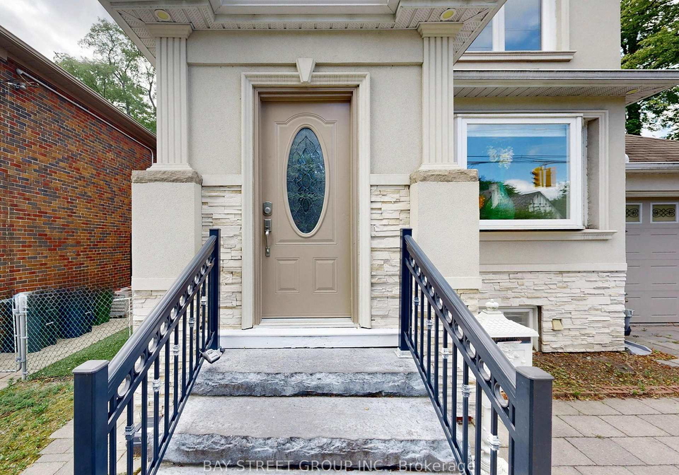 663-eglinton-avenue-e-east-york-ontario-c12361409
