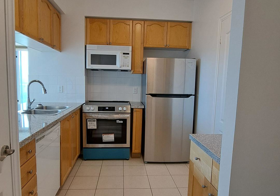 21-hillcrest-avenue-north-york-ontario-c12361414
