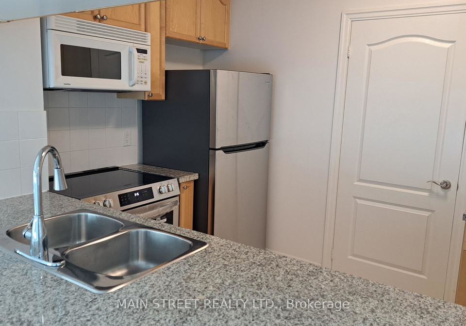 21-hillcrest-avenue-north-york-ontario-c12361414