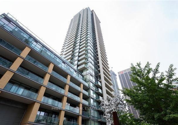18-yorkville-avenue-toronto-ontario-c12361679