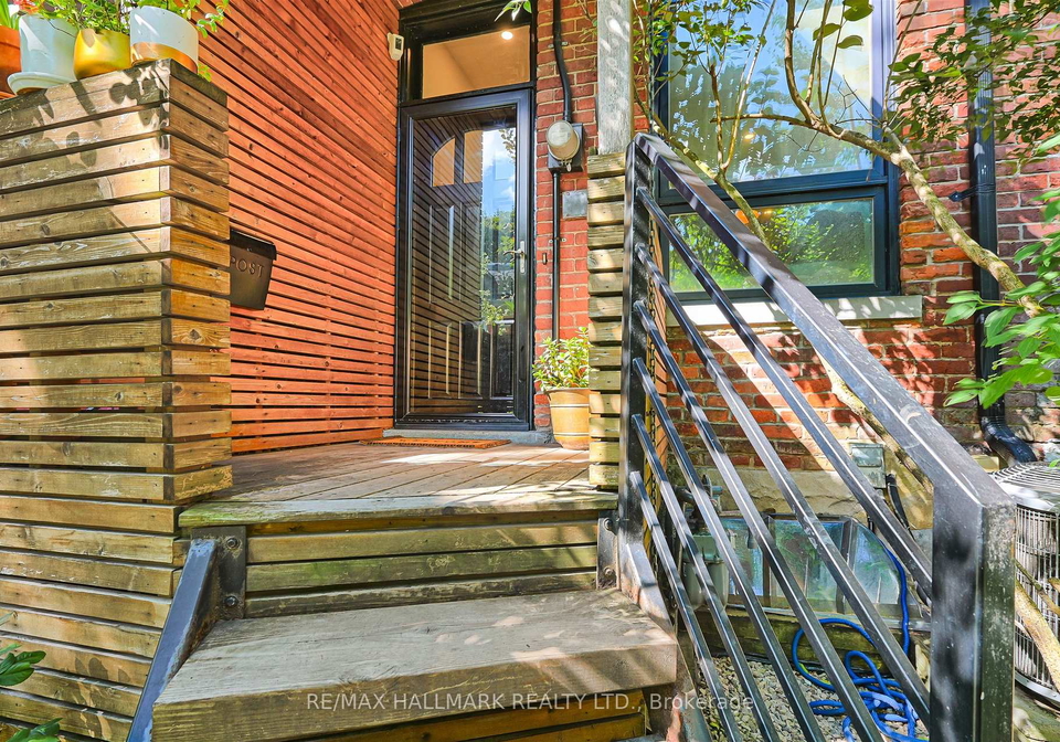 88-12-massey-street-toronto-ontario-c12361879