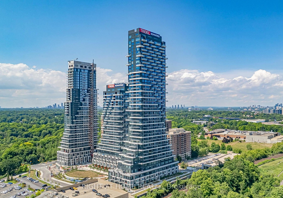 30-inn-on-the-park-drive-north-york-ontario-c12362161